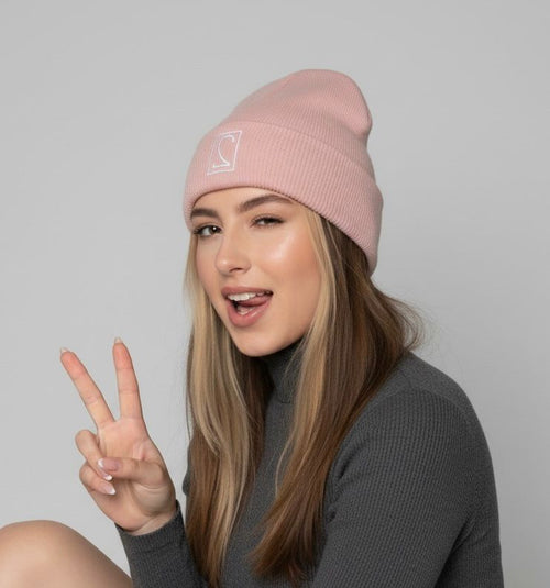 PINK BEANIE.